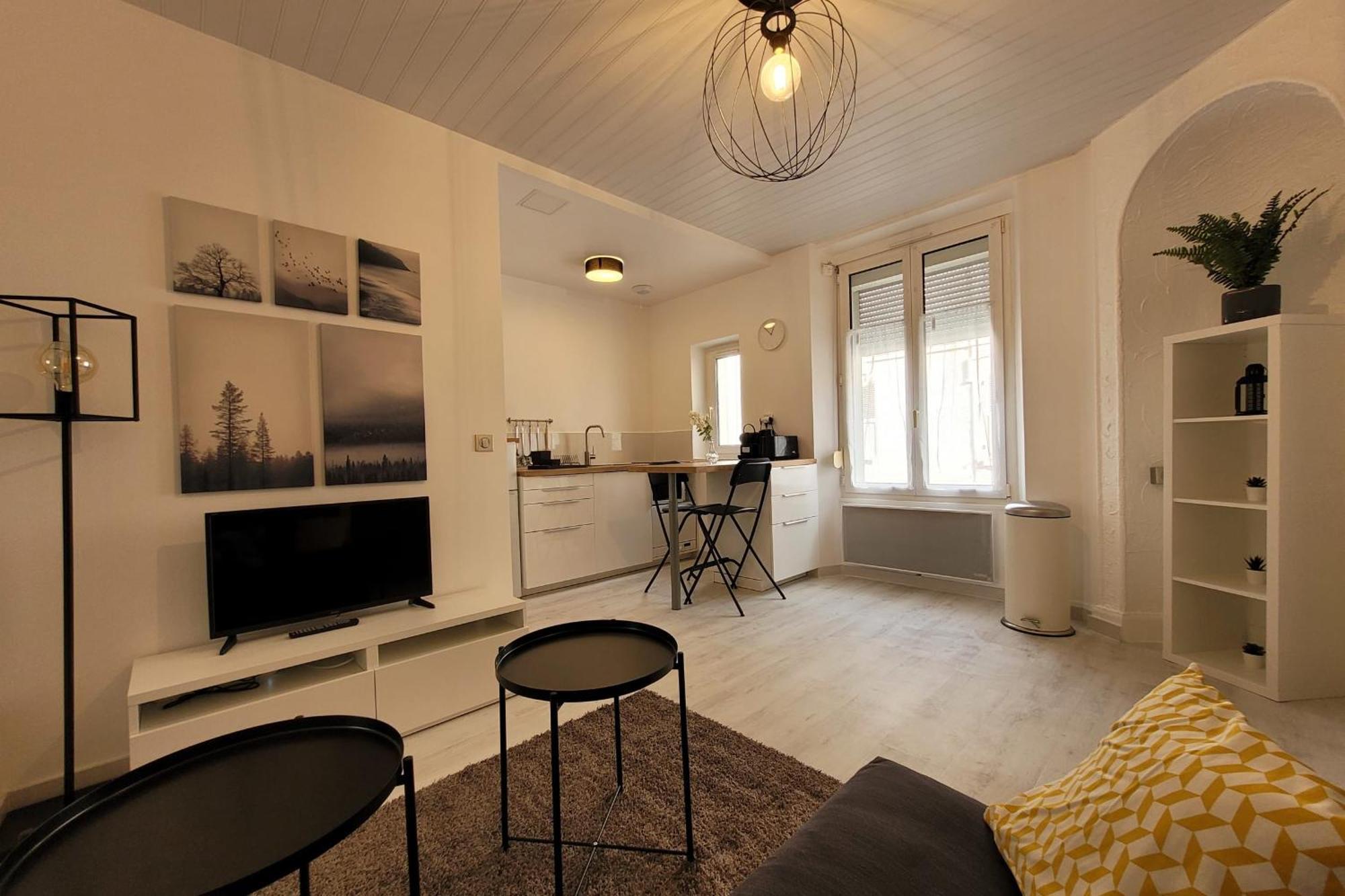 Châlons-en-Champagne Magnifique Appart Centre Ville Gare Renove 2 Pers מראה חיצוני תמונה